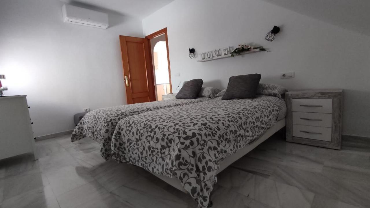 Apartamentos La Casa De Bebita Fuengirola Ngoại thất bức ảnh